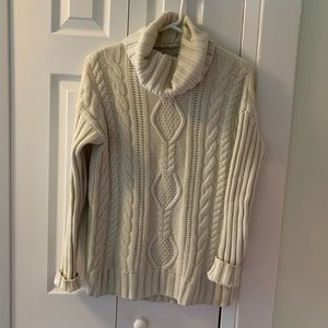 Super cute cream Athleta sweater, size XS